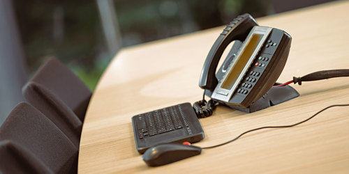 NFU Employment Service Telephone Mouse Desk 800X400
